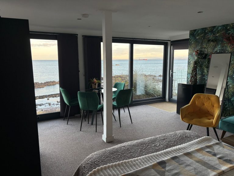 WhatsApp Image 2025-12-03 at 16.35.12 (5)