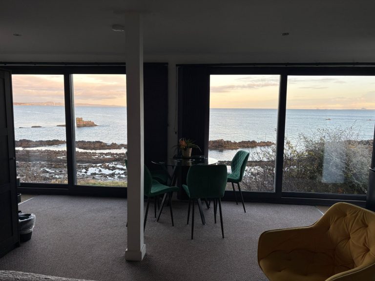 WhatsApp Image 2025-12-03 at 16.35.12 (6)