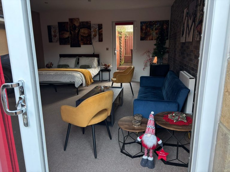 WhatsApp Image 2025-12-03 at 16.48.36 (2)