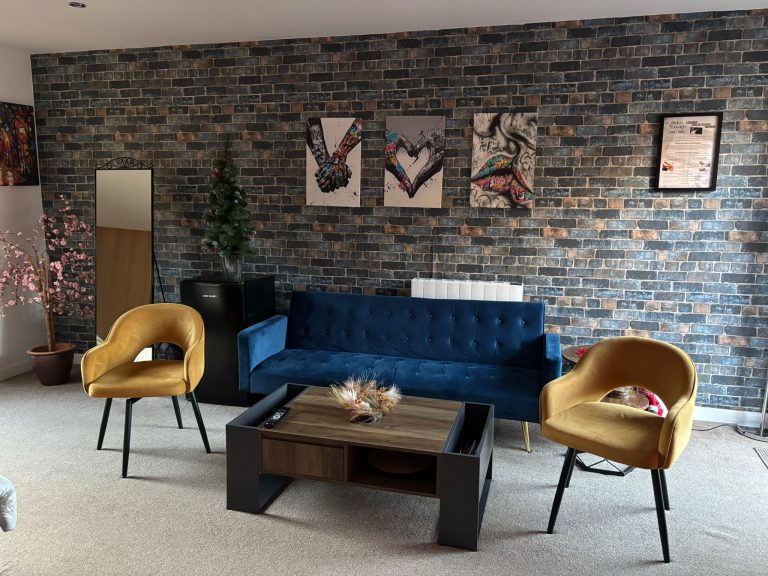 WhatsApp Image 2025-12-03 at 16.48.36